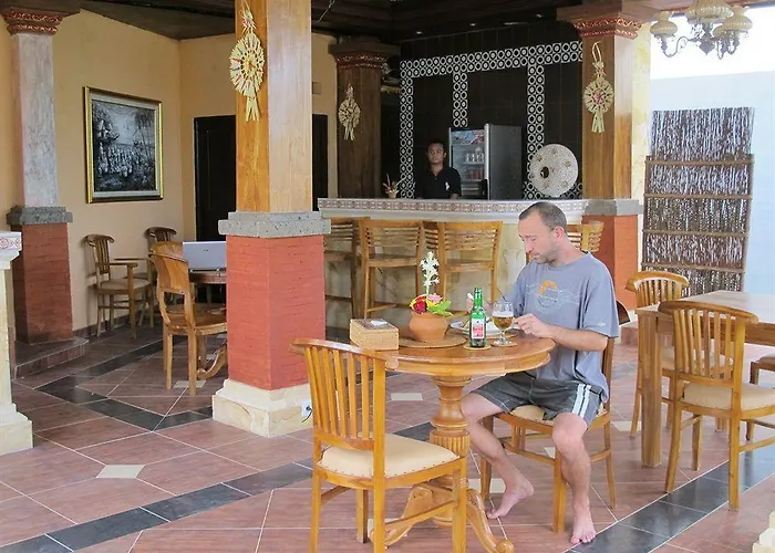 Bisma Sari Hotel 3*